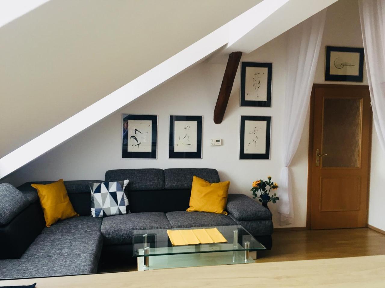 Residence Hattrick Praha Eksteriør bilde